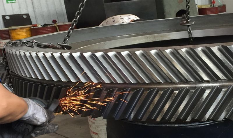 大齒圈齒面為什么要淬火？